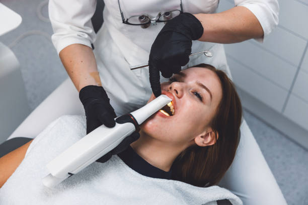 Best Cosmetic Emergency Dentistry in Desert Edge, CA